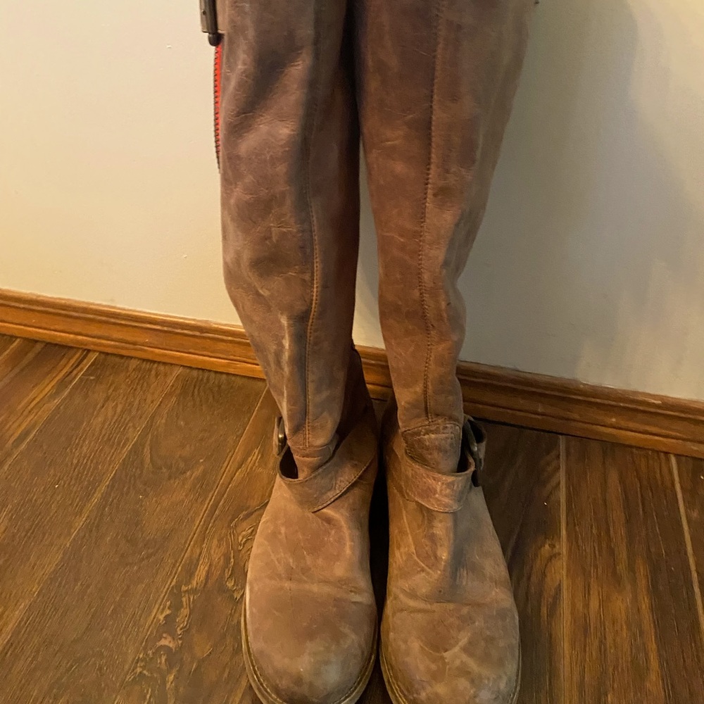 Steve Madden boots